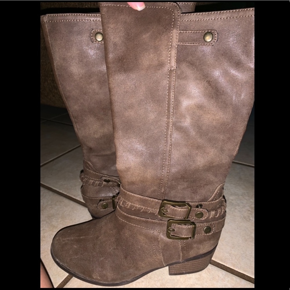 cute small heeled boots